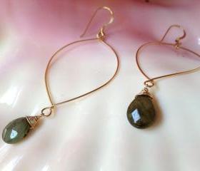 •NOCTURNA• labradorite wing + gold earrings