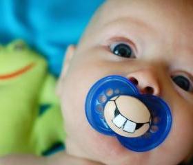 Cute Buck Teeth - Custom Hand Painted Pacifier MAM 6 To 18 Month BLUE ...