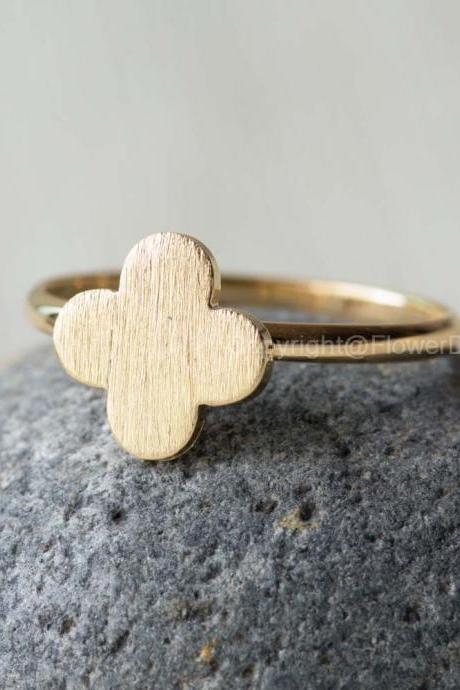 Cute Clover Adjustable Ring In Gold
