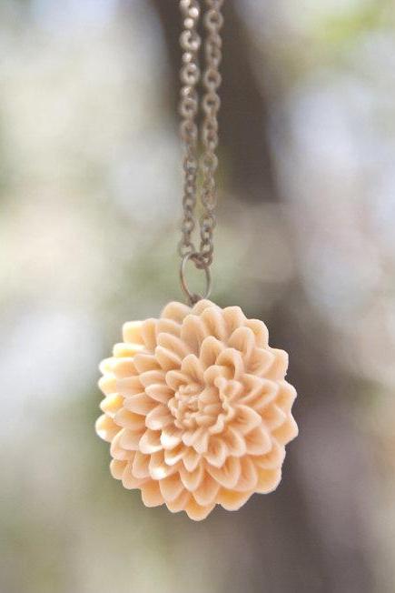 Pale Yellow Chrysanthemum Flower Necklace with an Antique Brass Chain - Julep