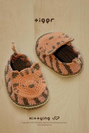 Crochet Baby Pattern Tiger Booties Newborn Slippers Preemie Socks Crochet Pattern Shoes Baby Moccasins Tiger Applique by Kittying