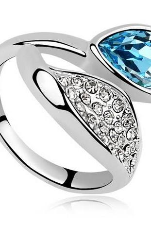 High Quality Austrian Crystal Ring - Light Blue