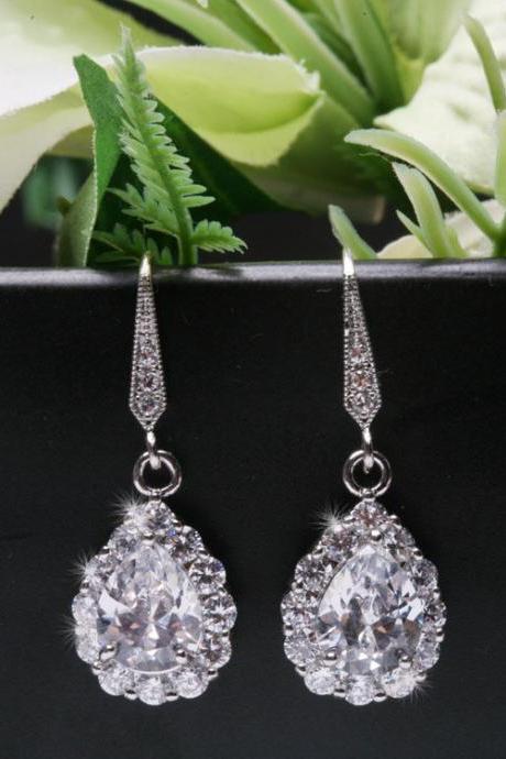 Bridal Earrings Cubic Zirconia Earrings,bridesmaid earrings,Teardrop cz earrings,dangle earrings,wedding jewelry,Cubic zirconia earrings