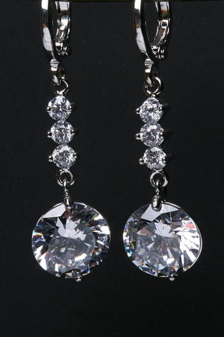 Bridal Earrings Cubic Zirconia Earrings,bridesmaid earrings,dangle earrings,wedding jewelry,Cubic zirconia earrings