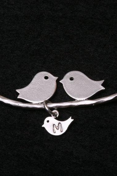 One baby bird,bird Initial personalized Bracelet,Bird on the branch,bird initial,Mother jewelry,Baby bird bracelet,Mom and baby