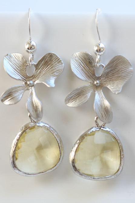 Citrine Sterling Silver Earrings,Stone in bezel,Orchid flower Earrings,Flower Jewelry,Bridesmaid gifts,Wedding Jewelry,Bridesmaid Earrings