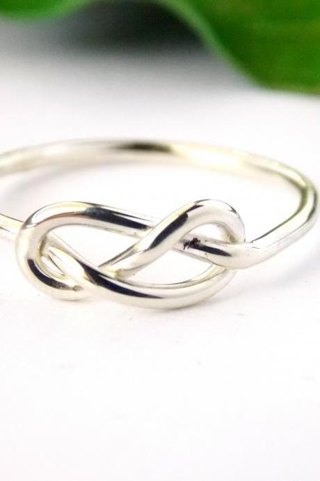 Infinity Knot Ring-- Sterling Silver Ring, Love Ring, Love Knot, Promise Ring, Infinity Friendship Ring