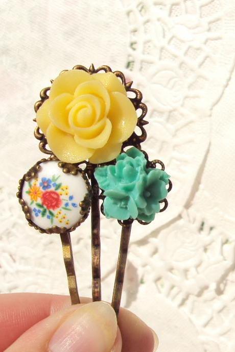 A Little Bit Of Sunshine - Flower Bobby Pin Set