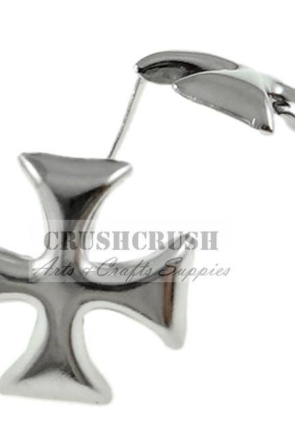 50pcs Silver Cross Patonce Studs Claw Spikes Nailheads Biker S302