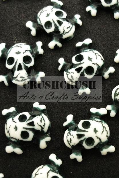 18pcs Gothic Skull and Crossbones Death Cabochons Flat back F1140