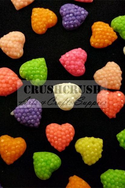 50pcs Tiny Glitter Hearts Flat back Cabochons DIY Glue On F1142