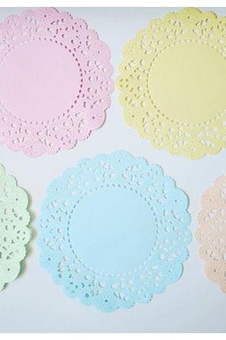 Pastel colored English Doily paper / pack 
