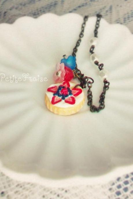 Miniature food necklace 'La tarte nr03' with lucite flowers, in white, red and blue, polymer clay food jewelry