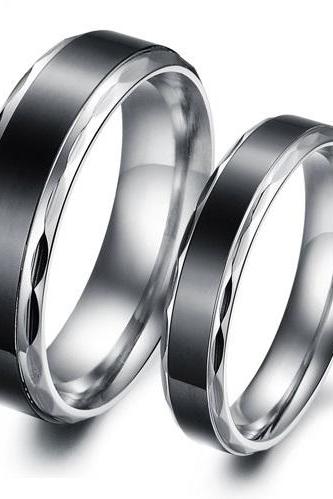 His &amp;amp; Her Matching Titanium Couple Ring Band Set - (available From Sizes 5 - 10)