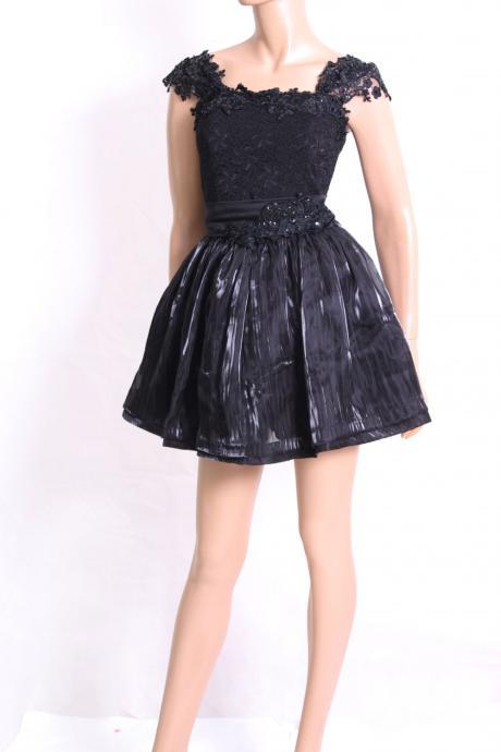 Little black lace dress/ / Evening / Party / Cocktail dress