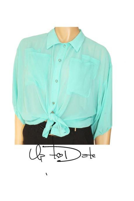 Mint / chiffon blouse with buttons