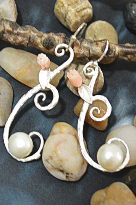 SALE) B-056Pendant earrings,Pearl earrings, Gemstone earrings, Flower earrings, Silver plated earrings/Bridesmaid gifts/Everyday jewelry/