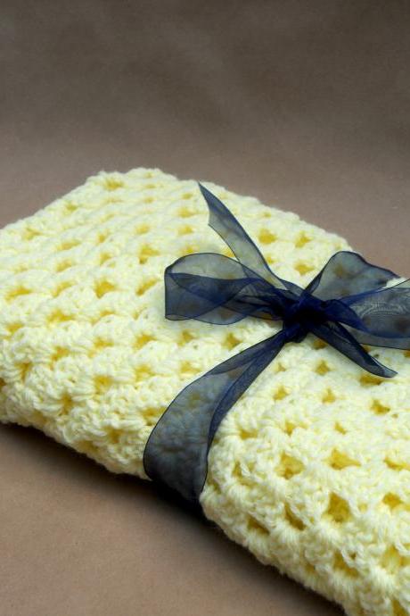 Crochet Baby Blanket Yellow