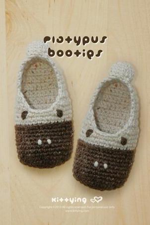 Platypus TODDLER Booties Crochet PATTERN (PDF), Size 4 to 9 by kittying