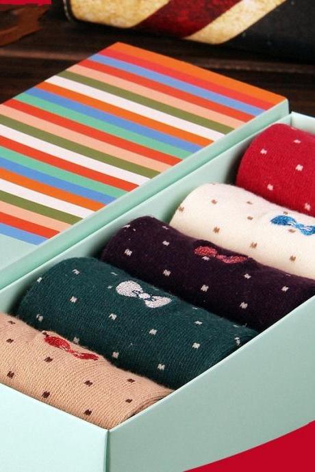 Set Of 5 Polkadot And Bow Winter Socks In A Gift Box