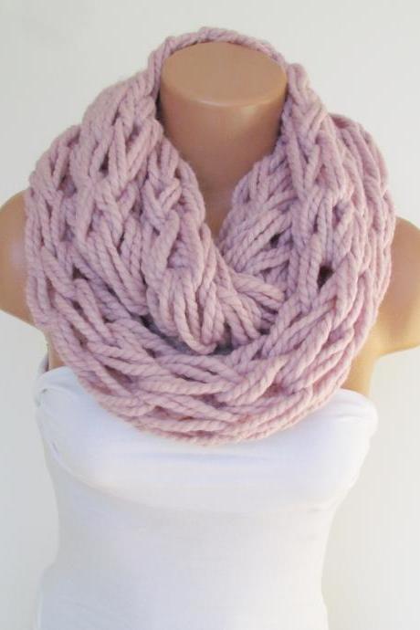 Infinity Pink Scarf,neckwarmer,knitted Scarf, Circle Loop Scarf, Winter Accessories, Fall Fashion,chunky Scarf.cowl Scarf