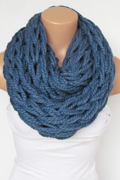 Infinity Navy Blue Scarf,Neckwarmer,Knitted Scarf,Circle Loop Scarf, Winter Accessories, Fall Fashion,Chunky Scarf.Cowl Scarf