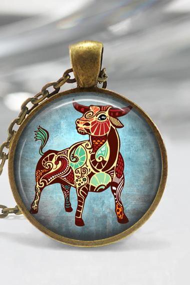 Taurus Zodiac Glass Pendant -taurus Zodiac Jewelry -zodiac Necklace - Art Pendant -zodiac Necklace -zodiac Charm,astrology Pendant