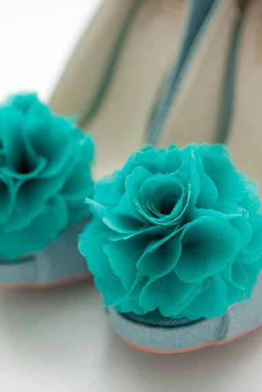 Set of 2 pairs-Chiffon flower shoe clips for bridal wedding/Choose your color