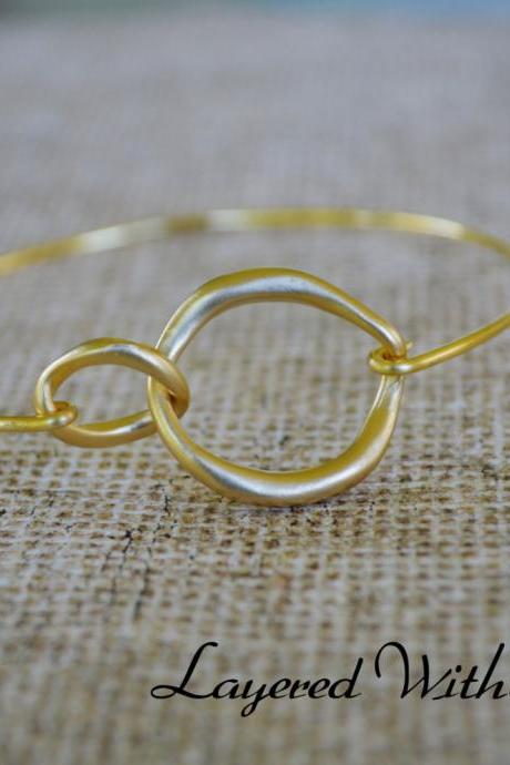 Gold Bangle Bracelet- Bronze Bangle- Infinity Gold Bangle- Bridesmaids Gift Ideas- Casual Wear- Minimalist- Wire Bangle- Filigree