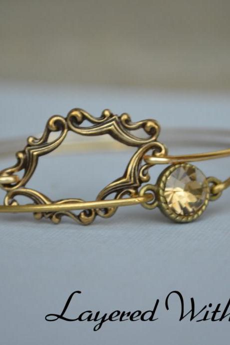 Gold Bangle Bracelet SET OF 2- Bronze Bangle- Vintage Gold Bangle- Bridesmaids Gift Ideas- Casual Wear- Minimalist- Wire Bangle- Filigree