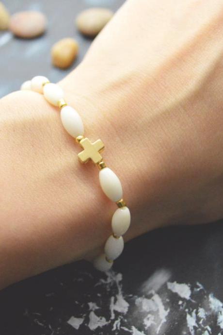 C-073 Rosary bracelet, White coral, Seed beads bracelet, Stretch bracelet, Stone bracelet, Cross bracelet, Gold plated/Everyday jewelry/