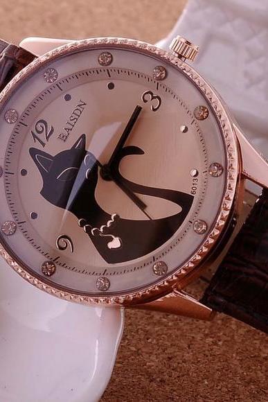 W109 2013 Hot Sale Cat Watches Women Fashion Lady Dress Watch Vintage PU Leather Strap Watches