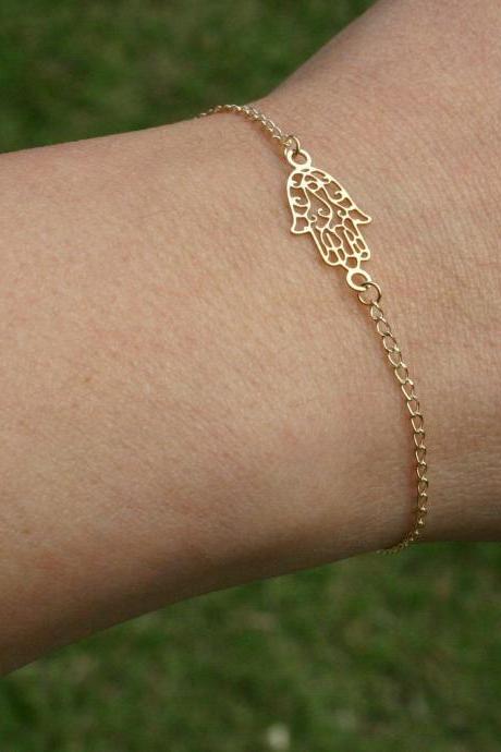 Hamsa bracelet, gold hamsa, hamsa jewelry, delicate bracelet, hamsa, luck jewelry 113-1