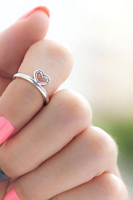 Us 5 Size-delicate Infinity Ring In Gold