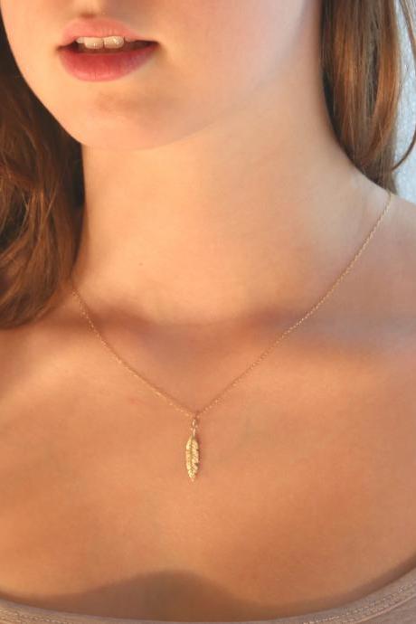 Feather necklace, gold necklace, gold feather necklace, dainty necklace, everyday necklace, gift for her - 020