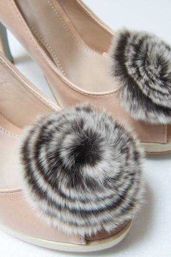  Fur Circle shoe clips