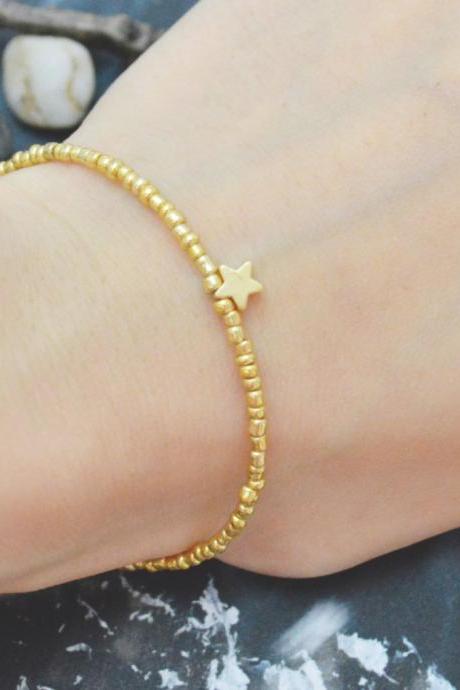C-122 Gold Beaded bracelet, Seed beads bracelet, Star bracelet, Simple bracelet, Gold plated /Everyday jewelry/