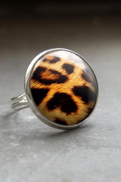 Leopard Ring.fashion Leopard Print Glass Ring.adjustable Ring.sexy Leopard Ring.leopard Jewelry.photo Ring 20mm Circle Handmade (rr39)