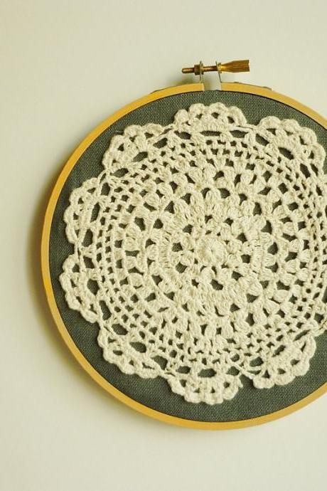 Doily Embroidery Hoop Art - Flower on Desert - Framed Wall Art - 6' hoop - Wall Hanging for Home decoration and gifts