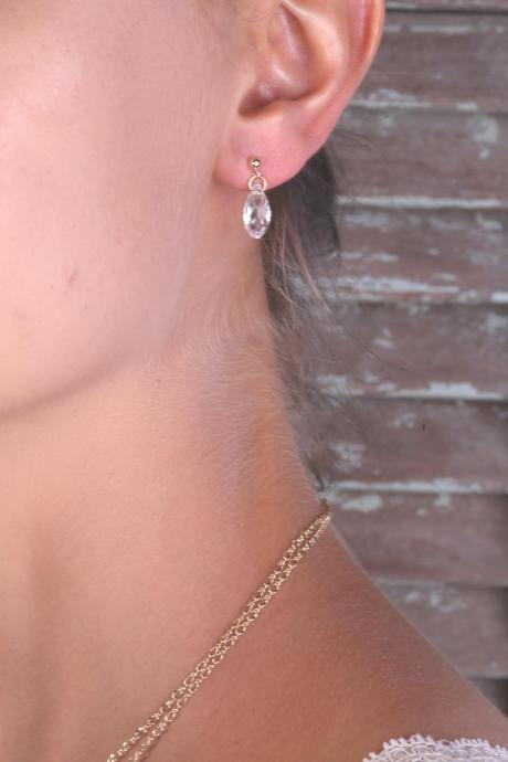 Stud Earrings, Gold Earrings, Swarovski Crystal Earrings, Classic Jewelry, Bridesmaid Earrings, Clear Crystal Earrings-e201
