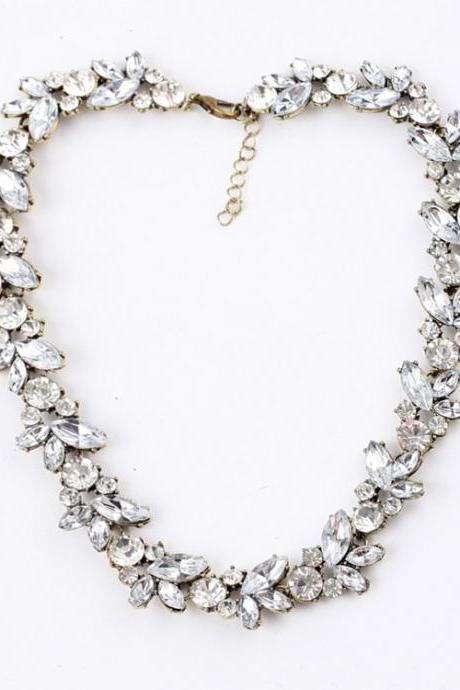  Elegant Fashion Crystal Necklace