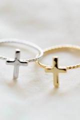 Hemp flowers ring cross ring