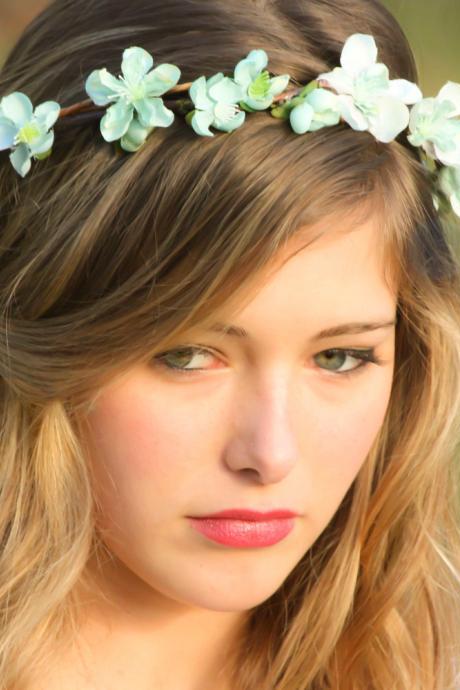 Bridal Flower hair, wedding accessories, wedding headpiece, head wreath in seafoam, hair accessories, bridal, flower girl