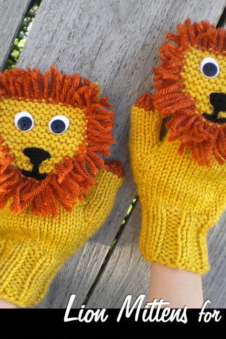 Lion Mittens for the Family Knitting Pattern
