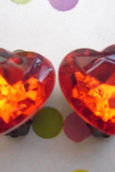 CLIP ON Blood Red Sparkly Vintage Jewel Heart Earrings Clip-ons non-pierced
