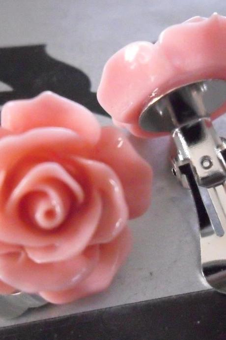 Old Pink Vintage Resin Rose CLIP ON earrings FLOWER clip-ons