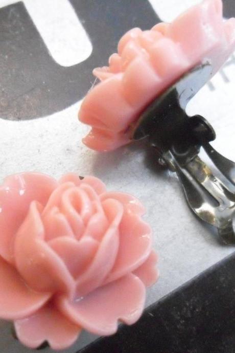CLIP ON Peach Pink Vintage Resin Peony Earrings FLOWER clip-ons non-pierced sea marine