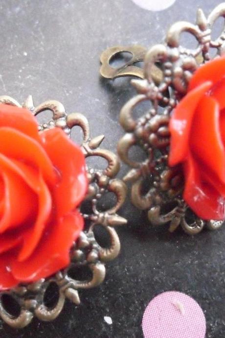 CLIP ON Lipstick Red Filigree Lace Vintage Resin Rose Earrings Flower clip-ons ear clips