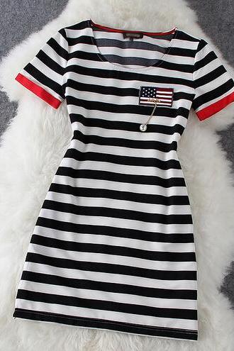 Fashion Striped Short-sleeved Dress Ax093001ax