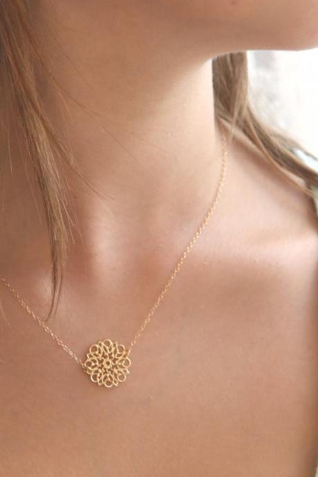gold necklace, gold flower necklace, lace patern, dainty necklace, simple gold necklace, wedding, evening 033